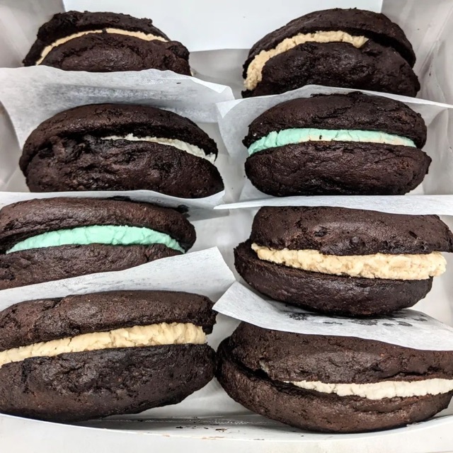 eight whoopie pies from vegan taste