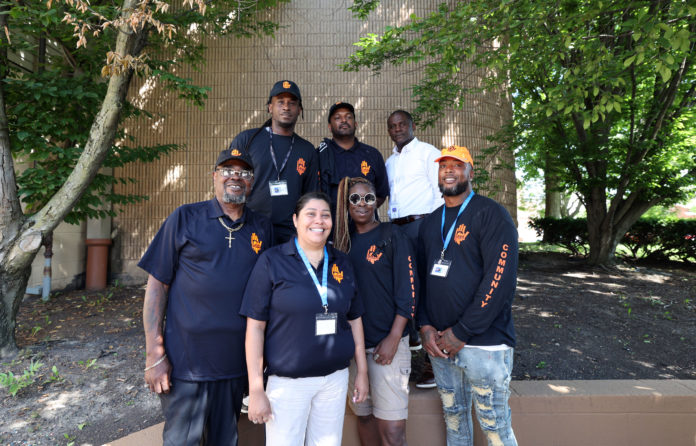 Mayors vs. Mayor feature