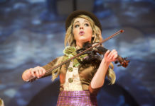 Lindsey Stirling plays violin