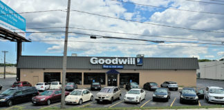 The front of the Goodwill Toledo location.