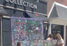 Where Art Grows chalkboard sign
