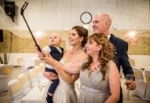 A Guide to Wedding Etiquette for Parents Attending with Kids