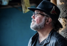 Listen Hear: Jeff Stewart Talks About Songwriting, Empathy & His Latest Album