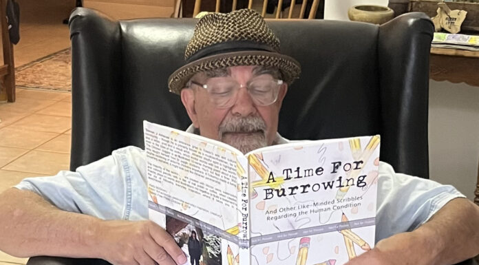 Toledo’s own Steven Athanas returns to promo new book release